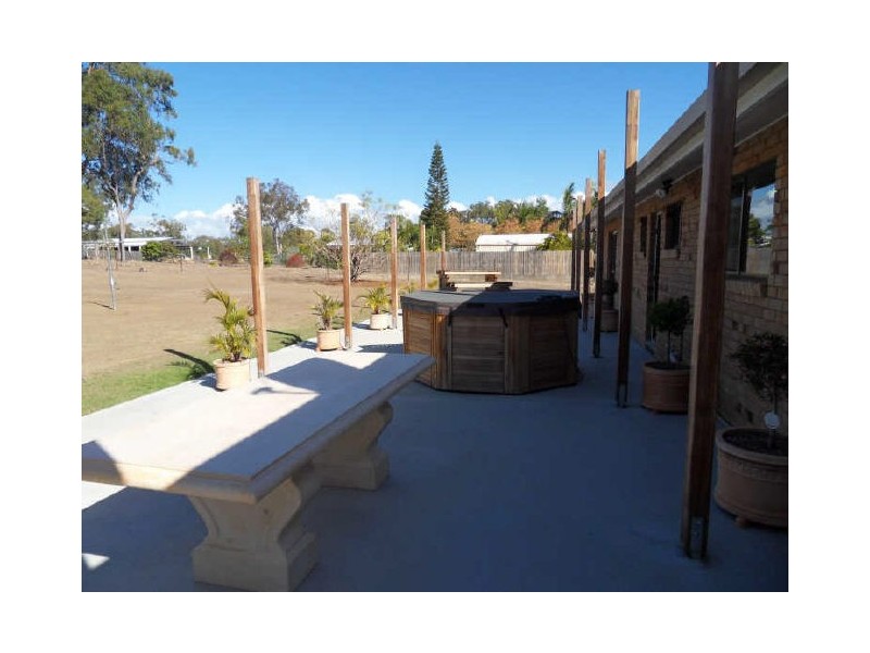 11 Silverton Drive, Tannum Sands QLD 4680