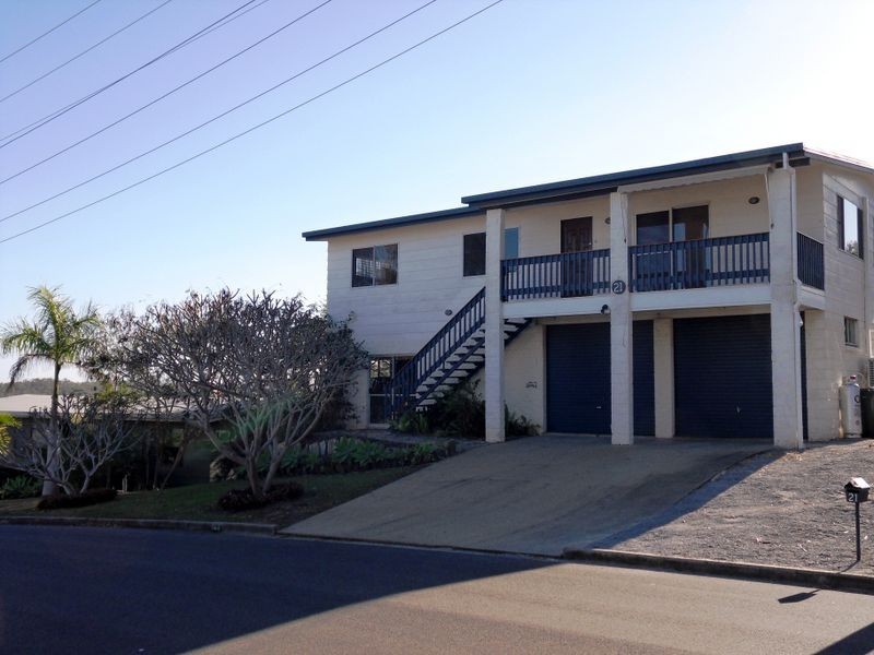 21 SAYRE CRESCENT, Boyne Island QLD 4680
