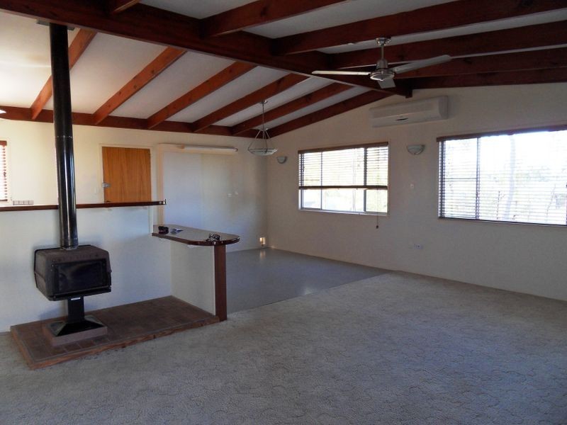 21 SAYRE CRESCENT, Boyne Island QLD 4680