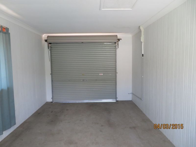 17 CURTIS AVENUE, Boyne Island QLD 4680