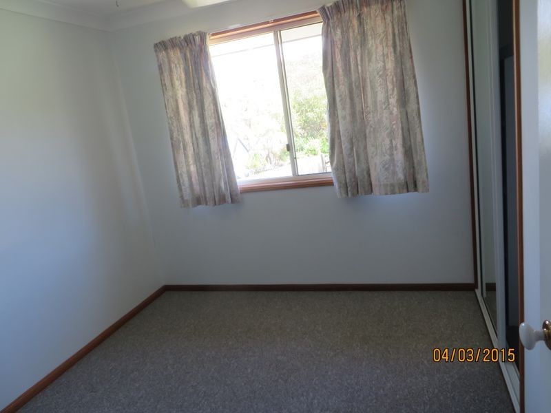 17 CURTIS AVENUE, Boyne Island QLD 4680