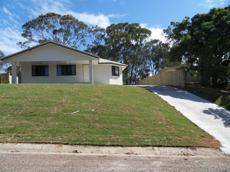 8 Alpine Street, Boyne Island QLD 4680