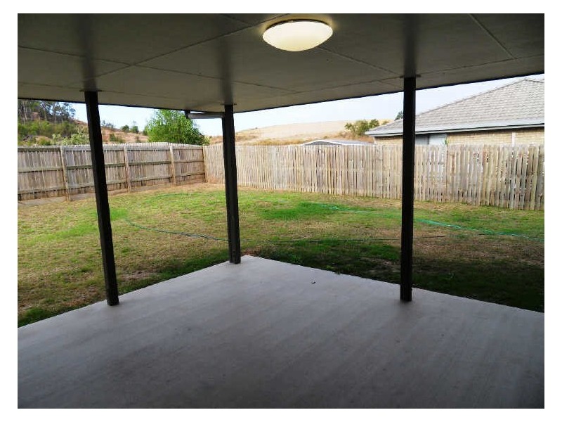 4 MELANIE COURT, Boyne Island QLD 4680