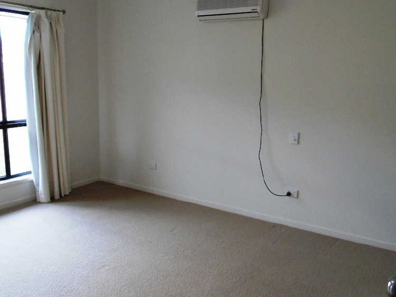 4 MELANIE COURT, Boyne Island QLD 4680