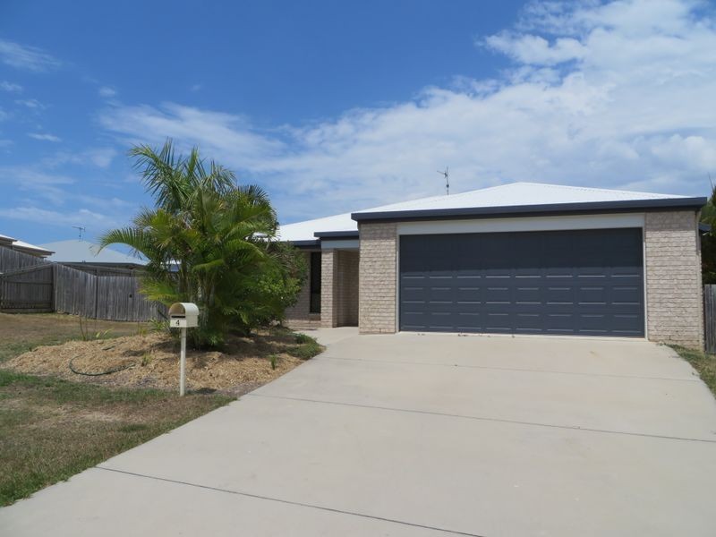 4 MELANIE COURT, Boyne Island QLD 4680