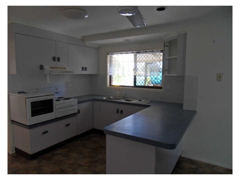 15 PAPERBARK STREET, Kin Kora QLD 4680