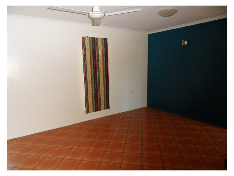 15 PAPERBARK STREET, Kin Kora QLD 4680