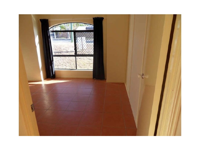 77 Hampton Drive, Tannum Sands QLD 4680