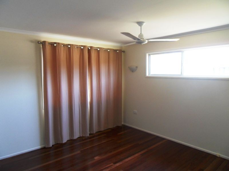 30 HANDLEY DRIVE, Boyne Island QLD 4680