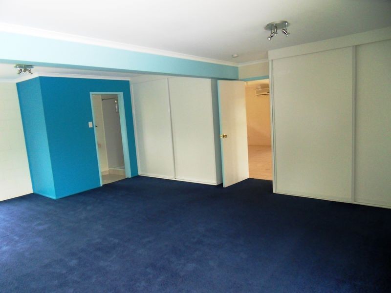 35 KATANDRA STREET, Boyne Island QLD 4680