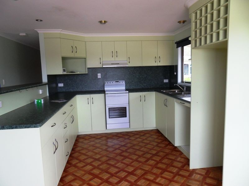 35 KATANDRA STREET, Boyne Island QLD 4680