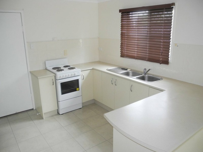 2/23 WEDGE STREET, Tannum Sands QLD 4680