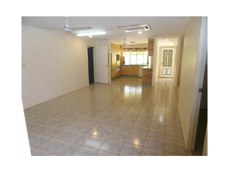 87 The Oaks Road, Tannum Sands QLD 4680