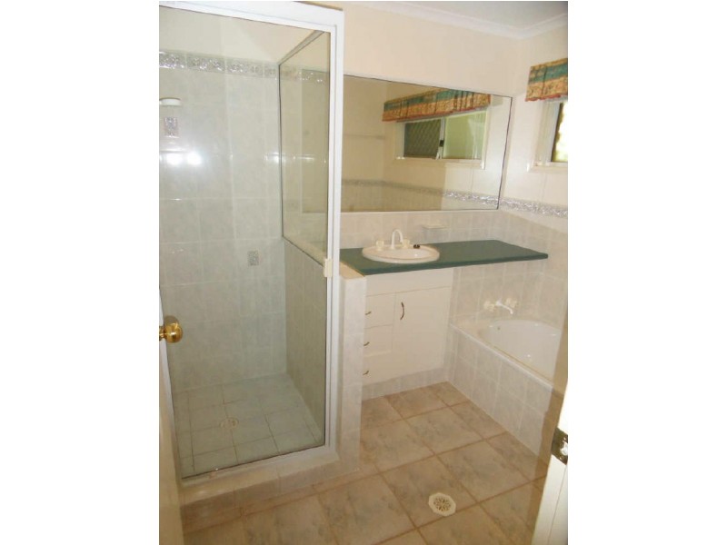 87 The Oaks Road, Tannum Sands QLD 4680