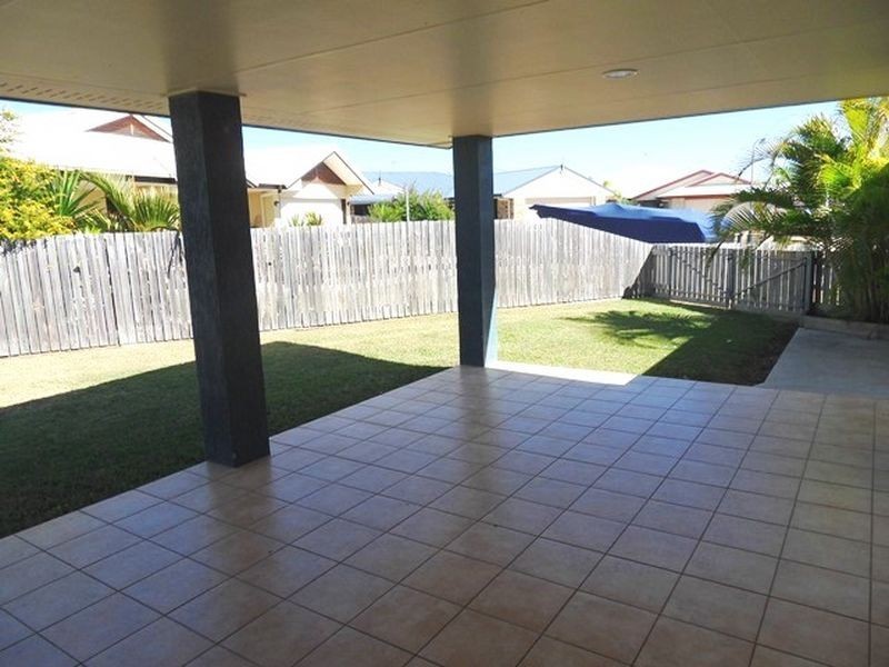 7 Riverside Drive, Tannum Sands QLD 4680