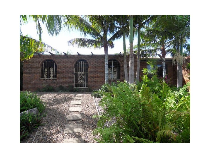 1/3 Fox Court, Tannum Sands QLD 4680