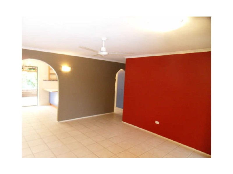 1/3 Fox Court, Tannum Sands QLD 4680