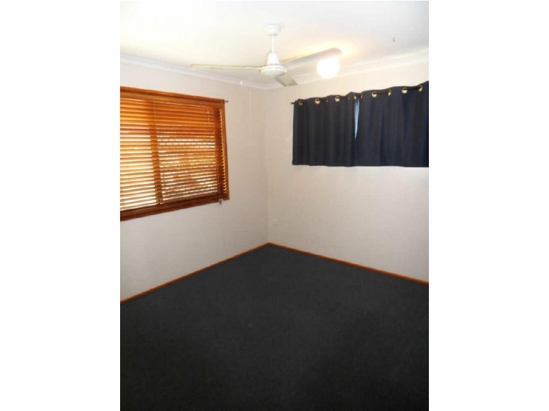 29 Wyndham Avenue, Boyne Island QLD 4680