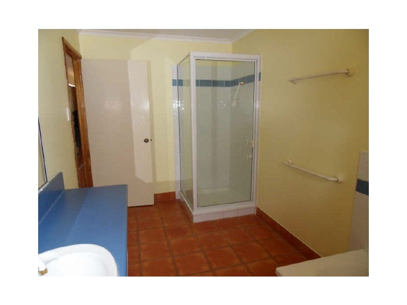 29 Wyndham Avenue, Boyne Island QLD 4680