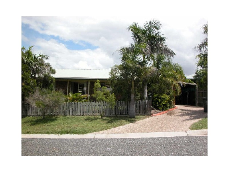 49 Beltana Drive, Boyne Island QLD 4680