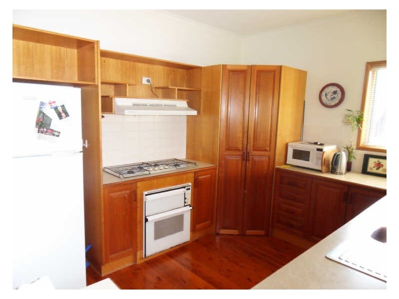 43 AMAROO DRIVE, Boyne Island QLD 4680