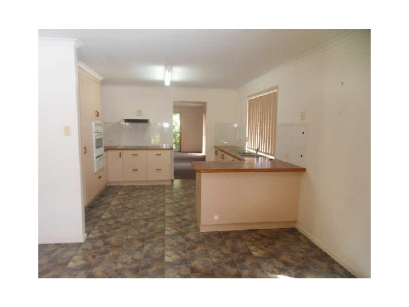 23 Latrobe Street, Tannum Sands QLD 4680