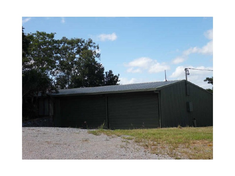 2 Mounter Street, Boyne Island QLD 4680