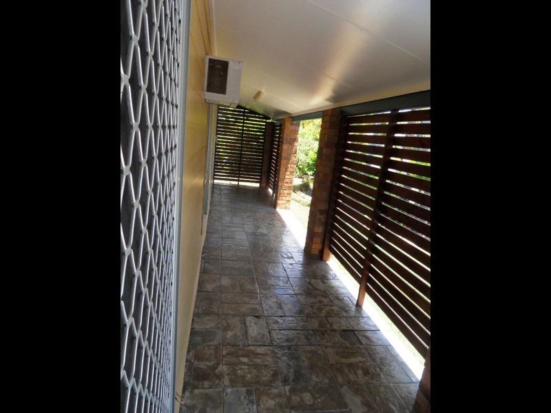 35 ALKINA CRESCENT, Boyne Island QLD 4680