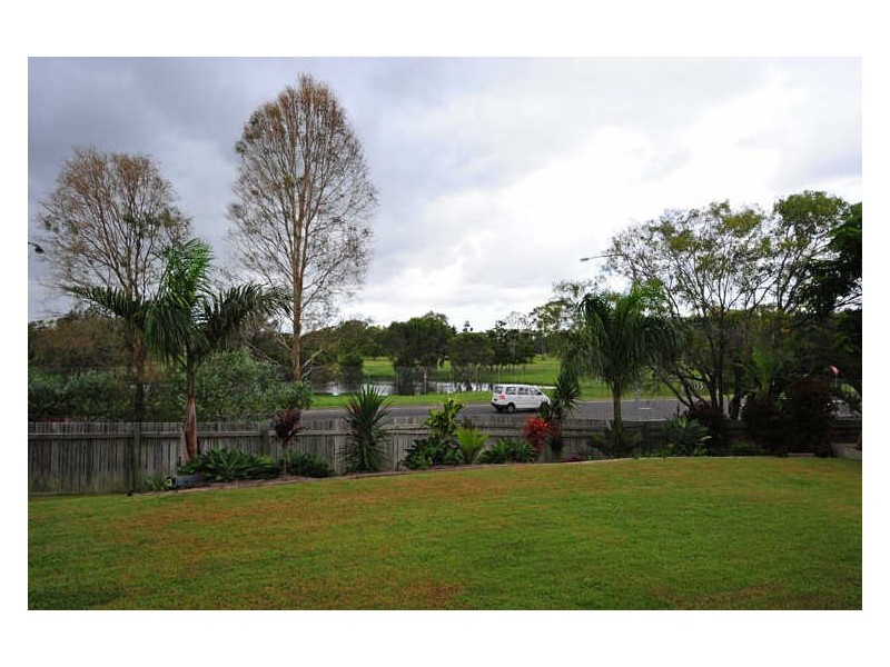 24 GOLF VIEW DRIVE, Boyne Island QLD 4680