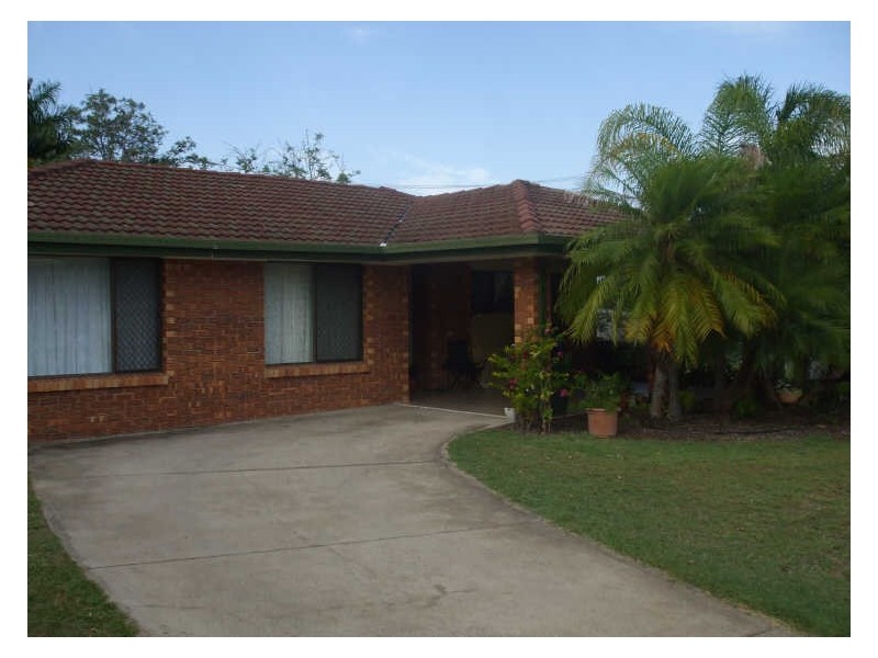 12 DAVINA STREET, Boyne Island QLD 4680