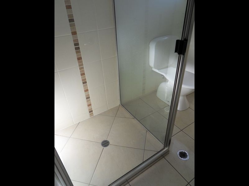 11 STELLA STREET, Boyne Island QLD 4680