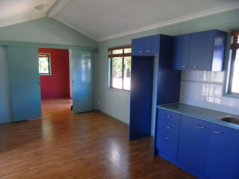 3 ALPINE AVENUE, Boyne Island QLD 4680