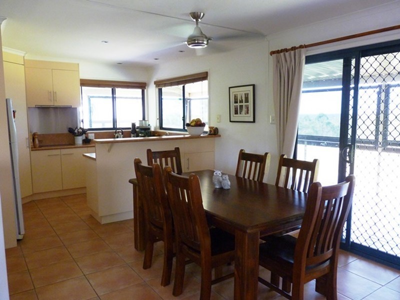 177 Daisy Dell Road, Bororen QLD 4678