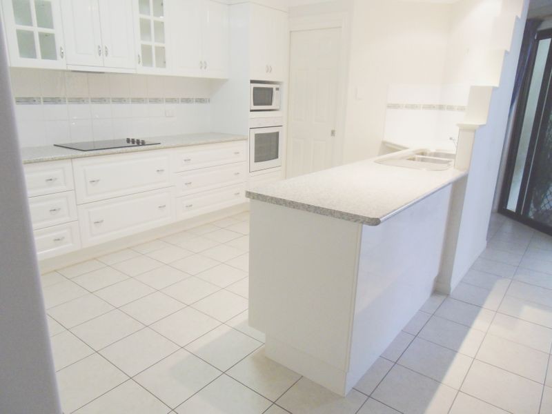 38 BEVINGTON STREET, Tannum Sands QLD 4680