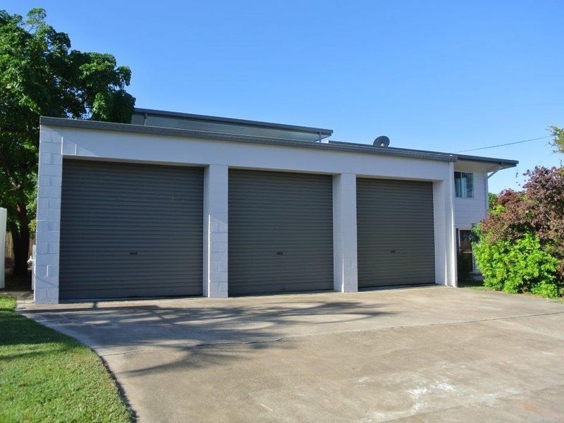 26 ORANA AVENUE, Boyne Island QLD 4680