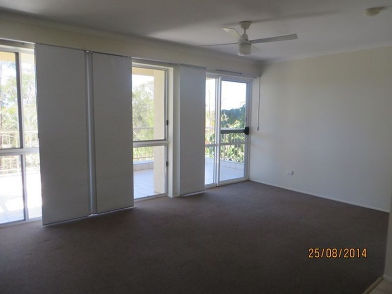 2/4 PITTSBAY CRESCENT, Boyne Island QLD 4680