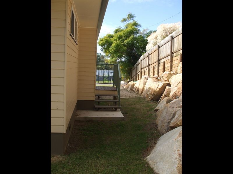 23 MARINA AVENUE, Boyne Island QLD 4680