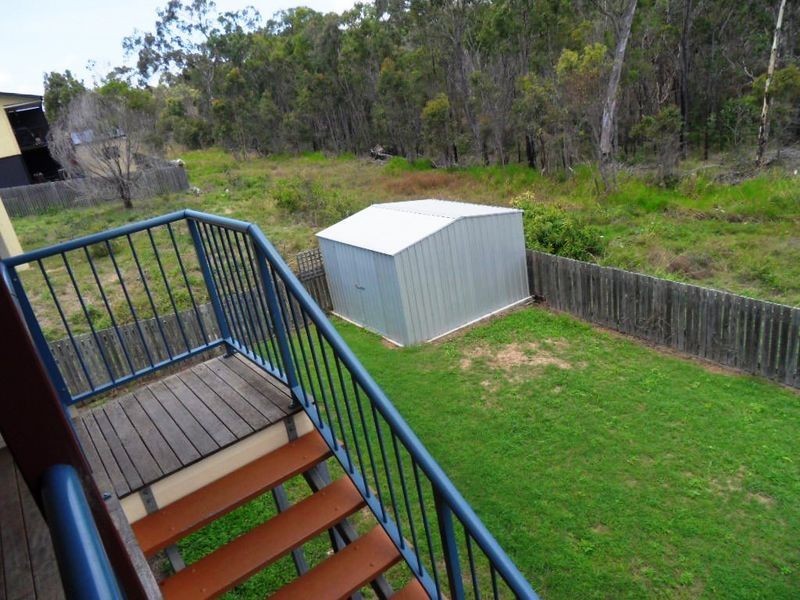 32 PRYDE STREET, Tannum Sands QLD 4680