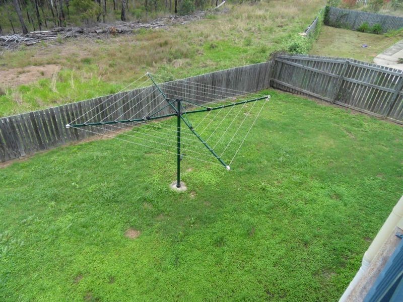 32 PRYDE STREET, Tannum Sands QLD 4680