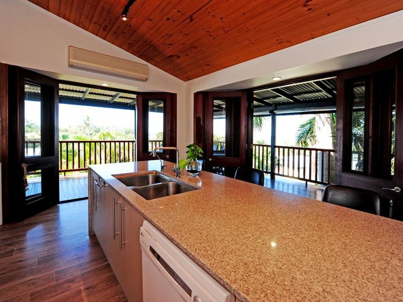 3 ISLAND VIEW COURT, Tannum Sands QLD 4680