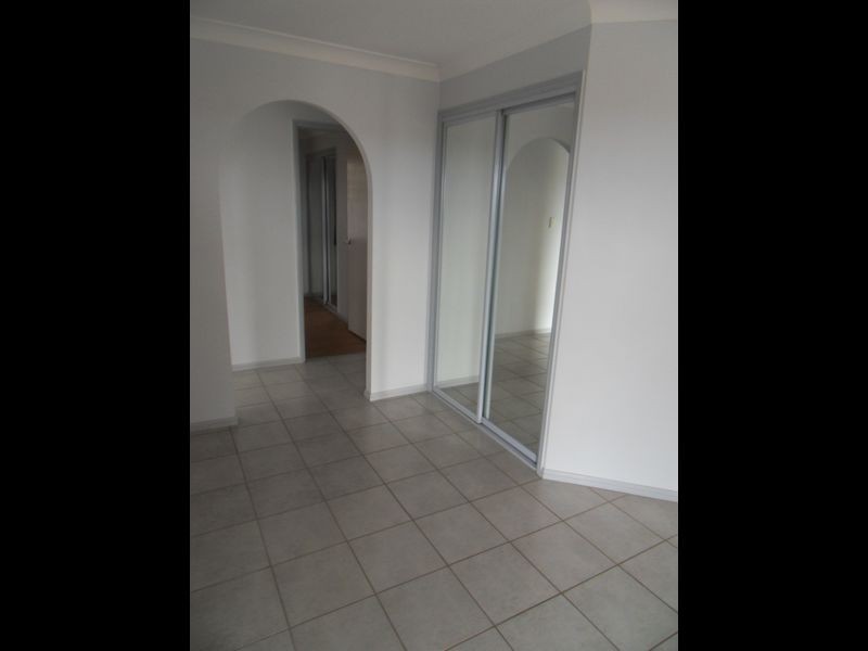 3 MINYA CLOSE, Boyne Island QLD 4680