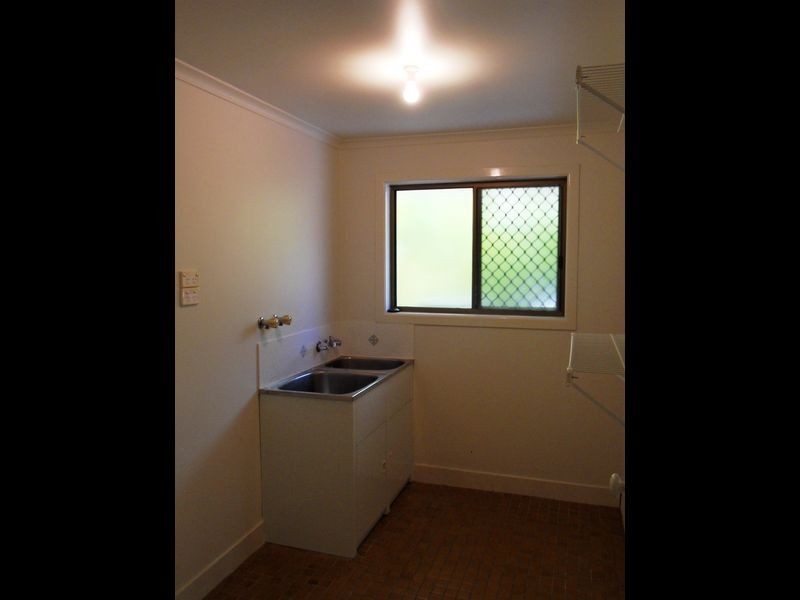 32 PLEASANT AVENUE, Tannum Sands QLD 4680