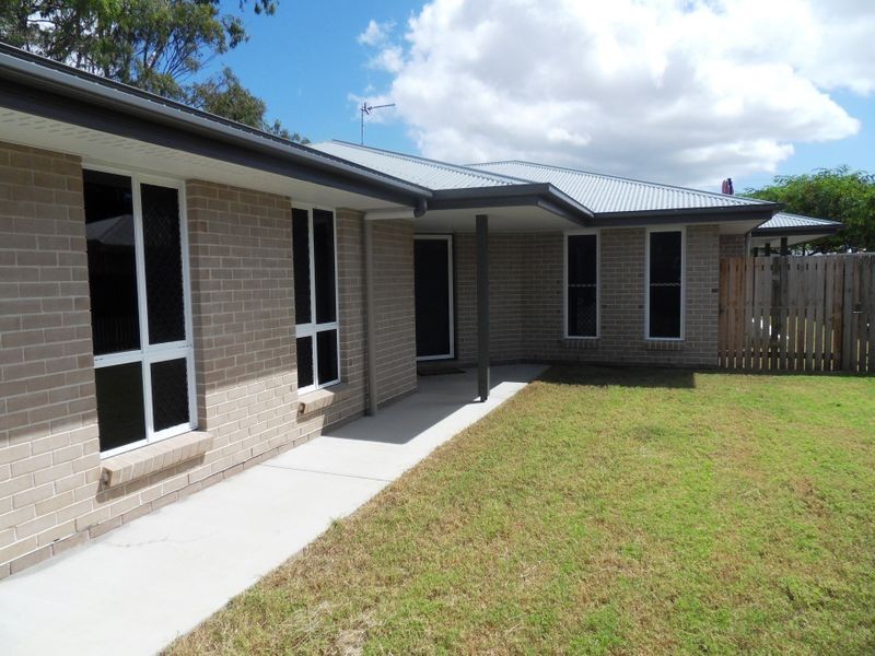 26 RICHARD STREET, Boyne Island QLD 4680