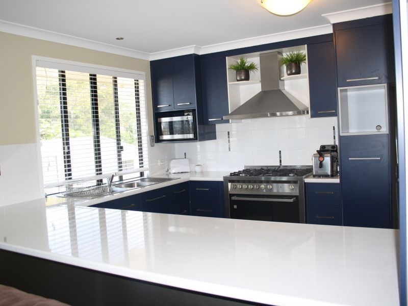 15 Jenny Lind Court, Boyne Island QLD 4680