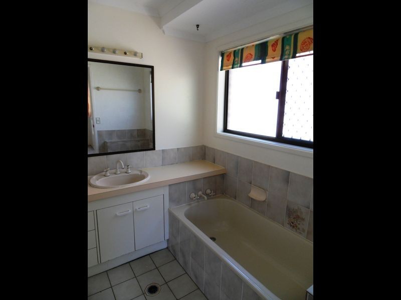 15 PAPERBARK STREET, Gladstone QLD 4680