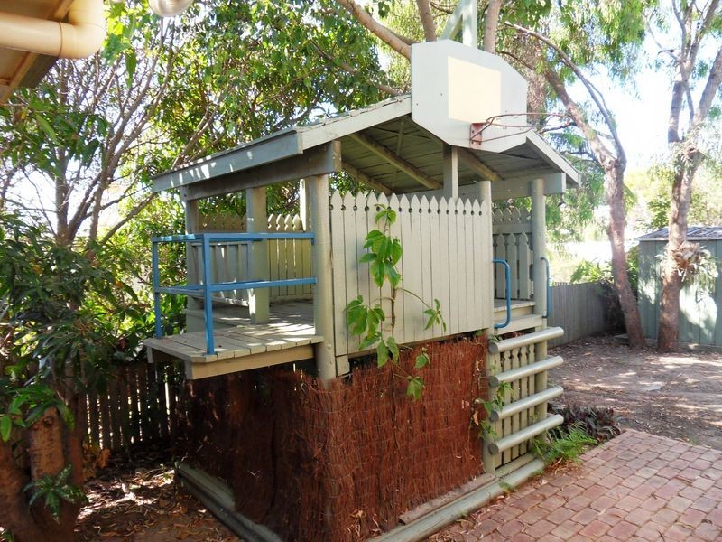 15 PAPERBARK STREET, Gladstone QLD 4680