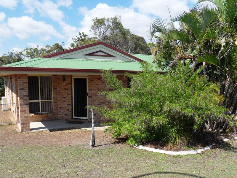 11 BALLOOK STREET, Boyne Island QLD 4680