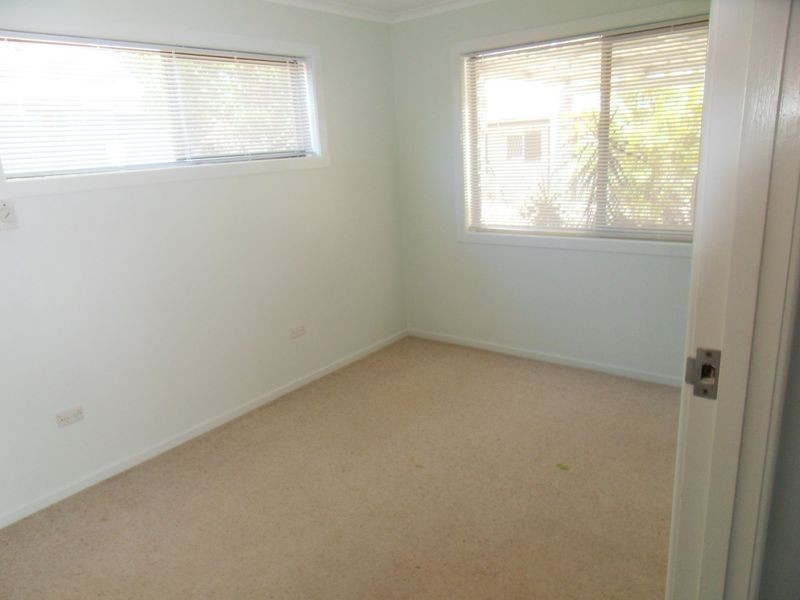 15 LATROBE STREET, Tannum Sands QLD 4680