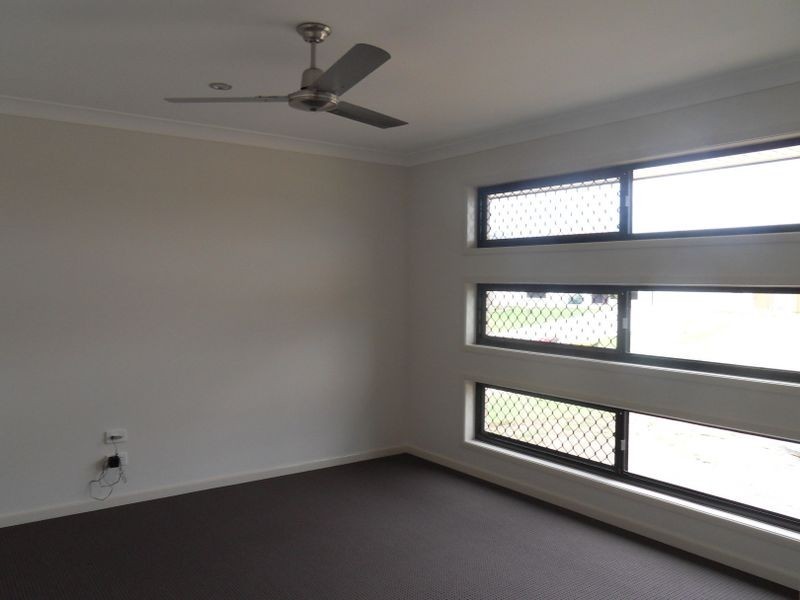 25 SUNPOINT WAY, Calliope QLD 4680