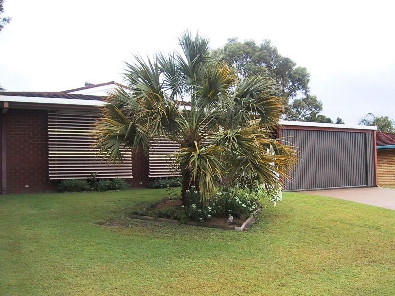 5 POLMAISE STREET, Boyne Island QLD 4680